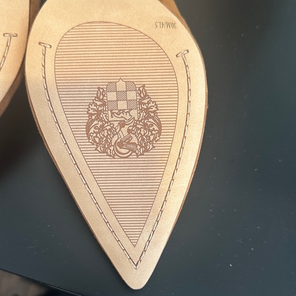 Vince Camuto Hamden Pointed Toe Slingback Heels - Picture 7 of 9